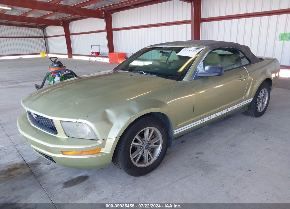 2005 FORD MUSTANG VIN: 1ZVHT84N255247509