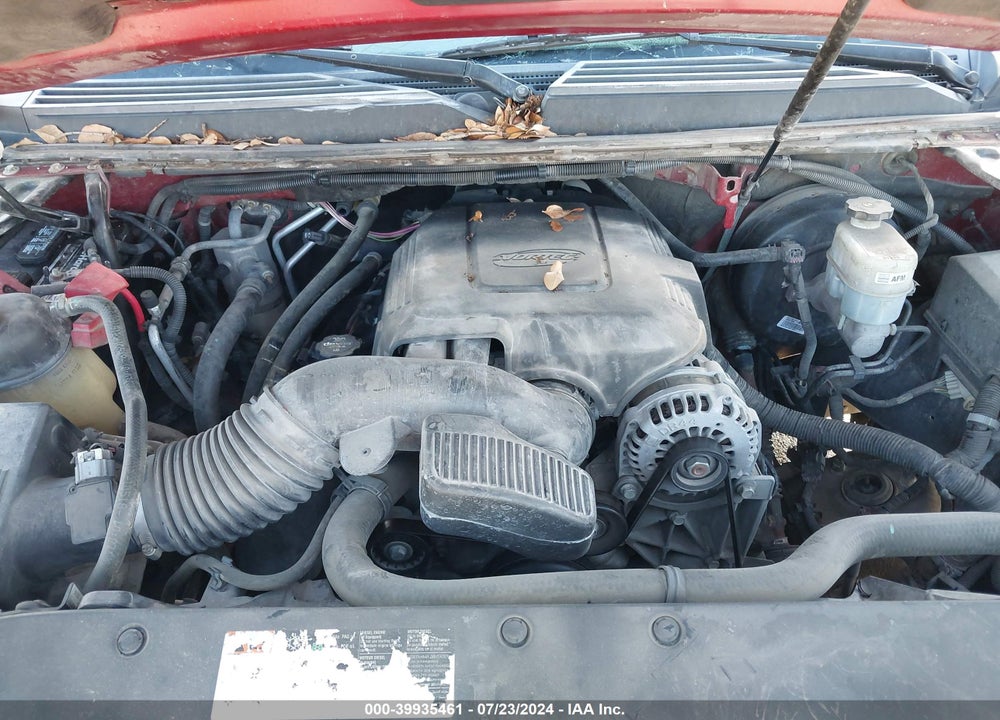 2013 CHEVROLET SUBURBAN 1500 LT VIN: 1GNSCJE06DR179281