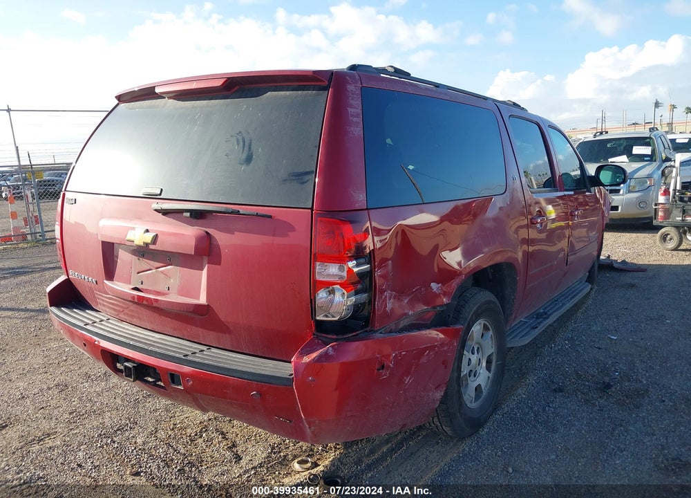 2013 CHEVROLET SUBURBAN 1500 LT VIN: 1GNSCJE06DR179281
