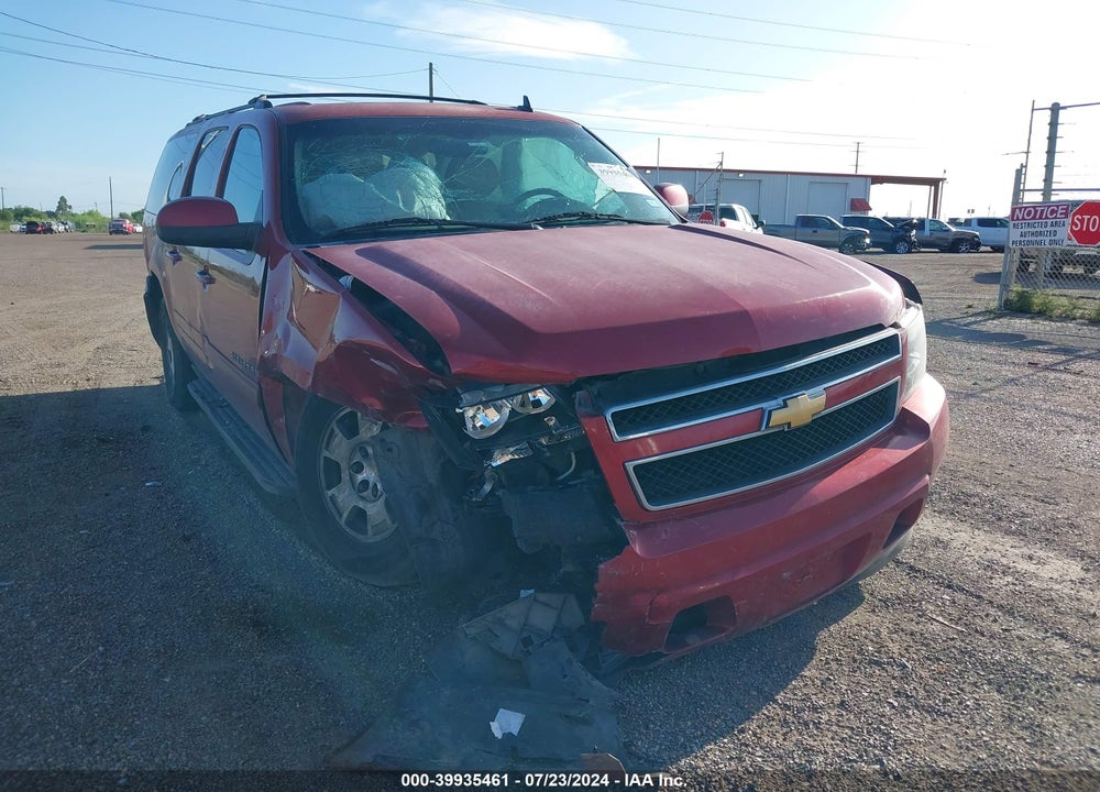 2013 CHEVROLET SUBURBAN 1500 LT VIN: 1GNSCJE06DR179281