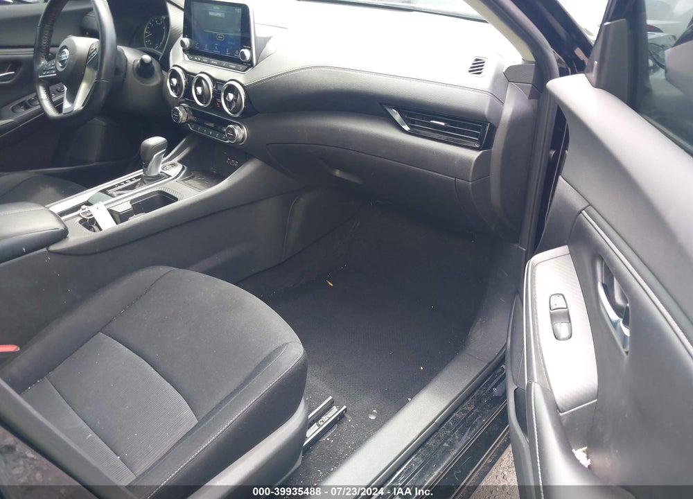 2021 NISSAN SENTRA SV XTRONIC CVT VIN: 3N1AB8CV8MY284772