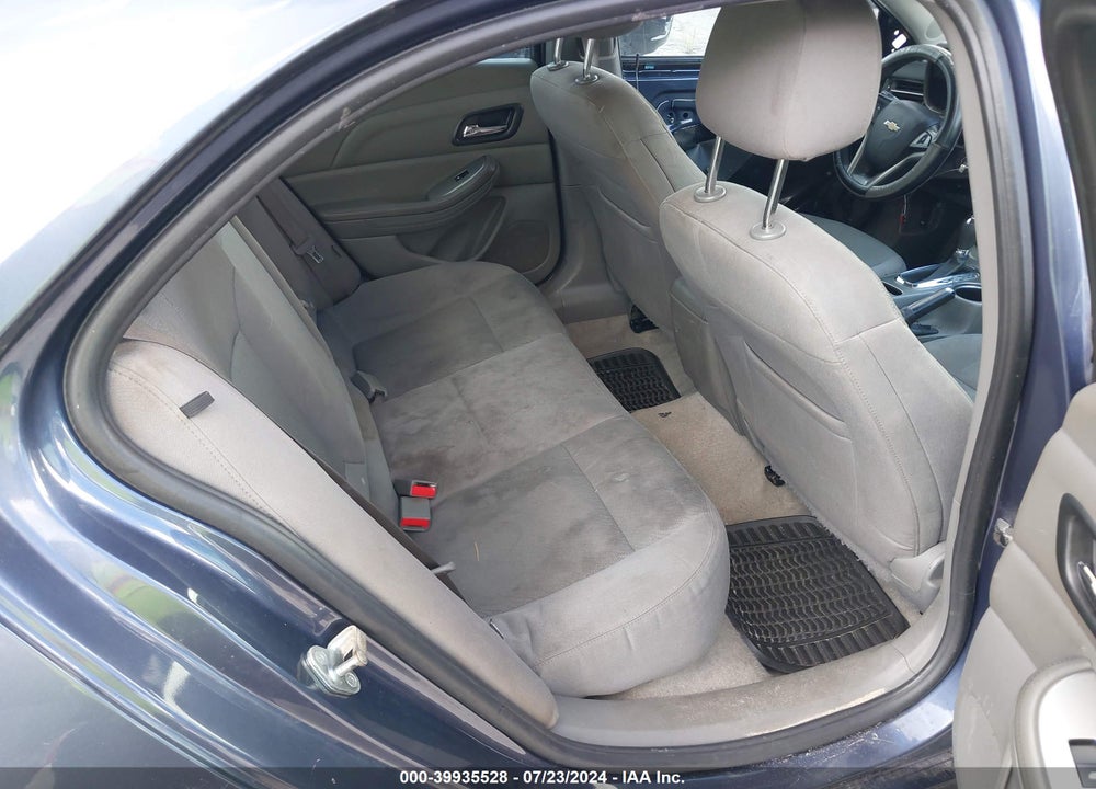 2015 CHEVROLET MALIBU LS VIN: 1G11B5SL7FF327318