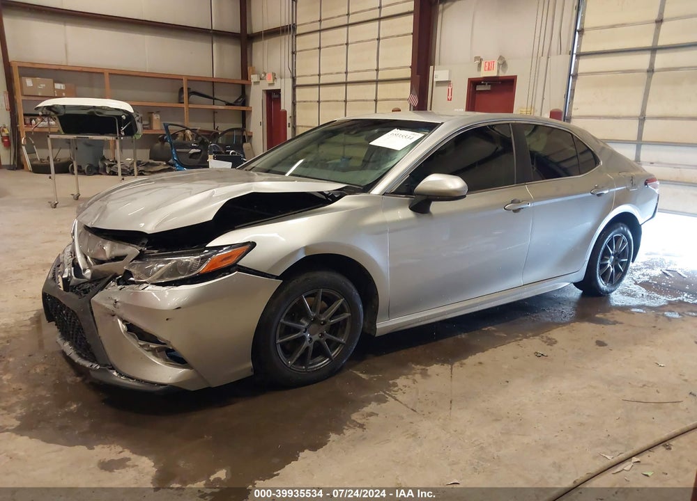 2018 TOYOTA CAMRY SE VIN: JTNB11HKXJ3021080