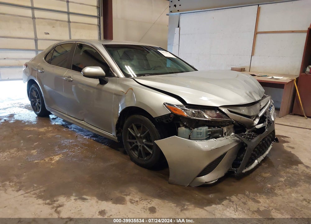2018 TOYOTA CAMRY SE VIN: JTNB11HKXJ3021080