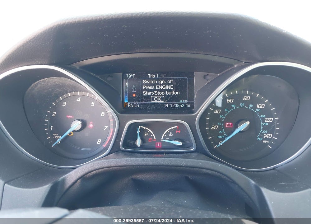 2014 FORD FOCUS TITANIUM VIN: 1FADP3N20EL260127