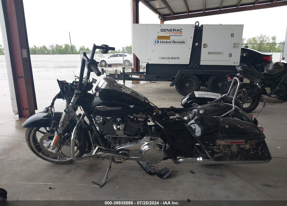 2023 HARLEY-DAVIDSON FLTRX VIN: 1HD1KHC11PB680215