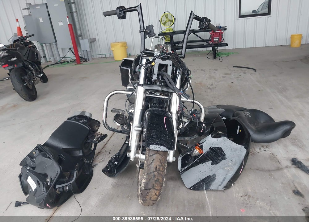 2023 HARLEY-DAVIDSON FLTRX VIN: 1HD1KHC11PB680215