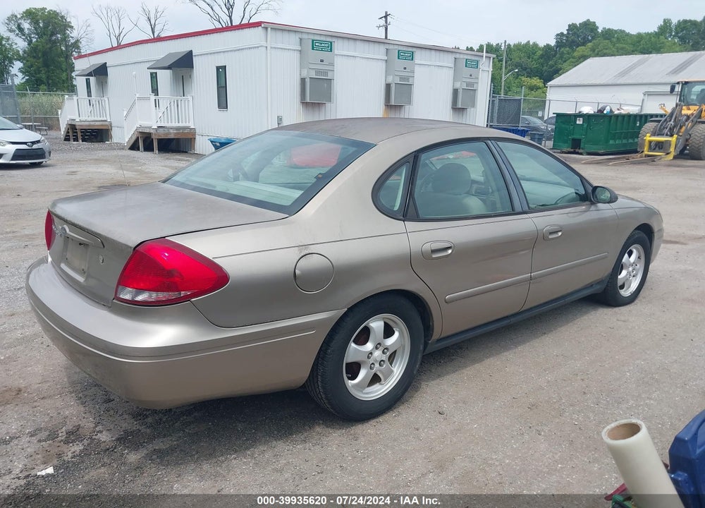 2005 FORD TAURUS SE VIN: 1FAFP53255A157207