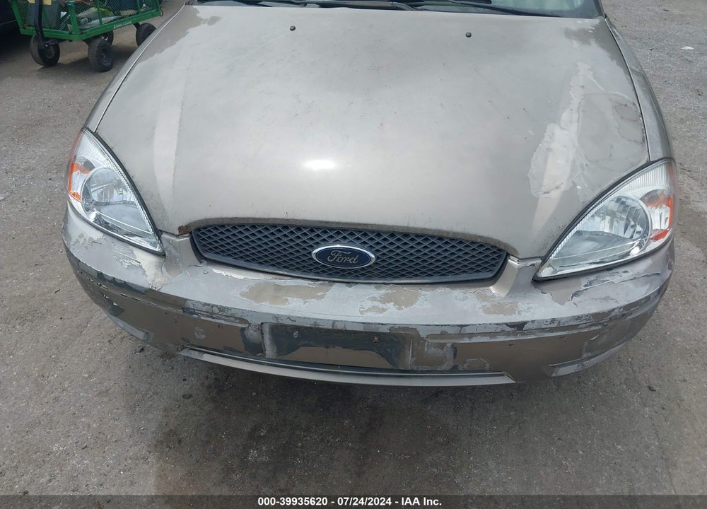 2005 FORD TAURUS SE VIN: 1FAFP53255A157207
