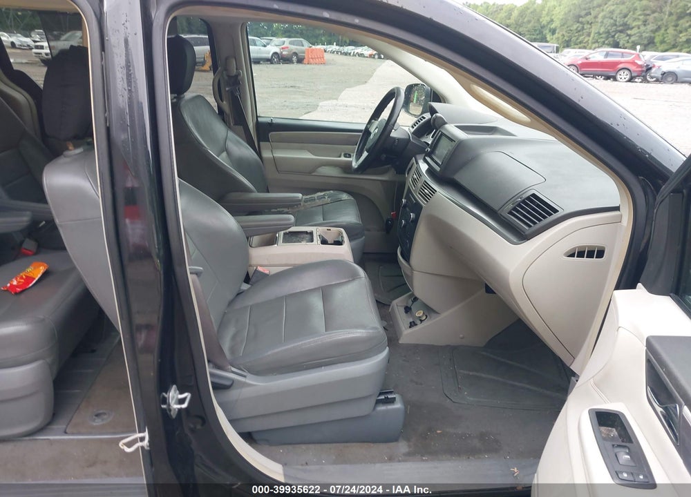 2009 VOLKSWAGEN ROUTAN SEL VIN: 2V8HW54X09R541899