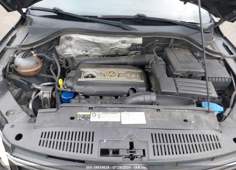 2013 VOLKSWAGEN TIGUAN SE VIN: WVGBV3AX4DW622834
