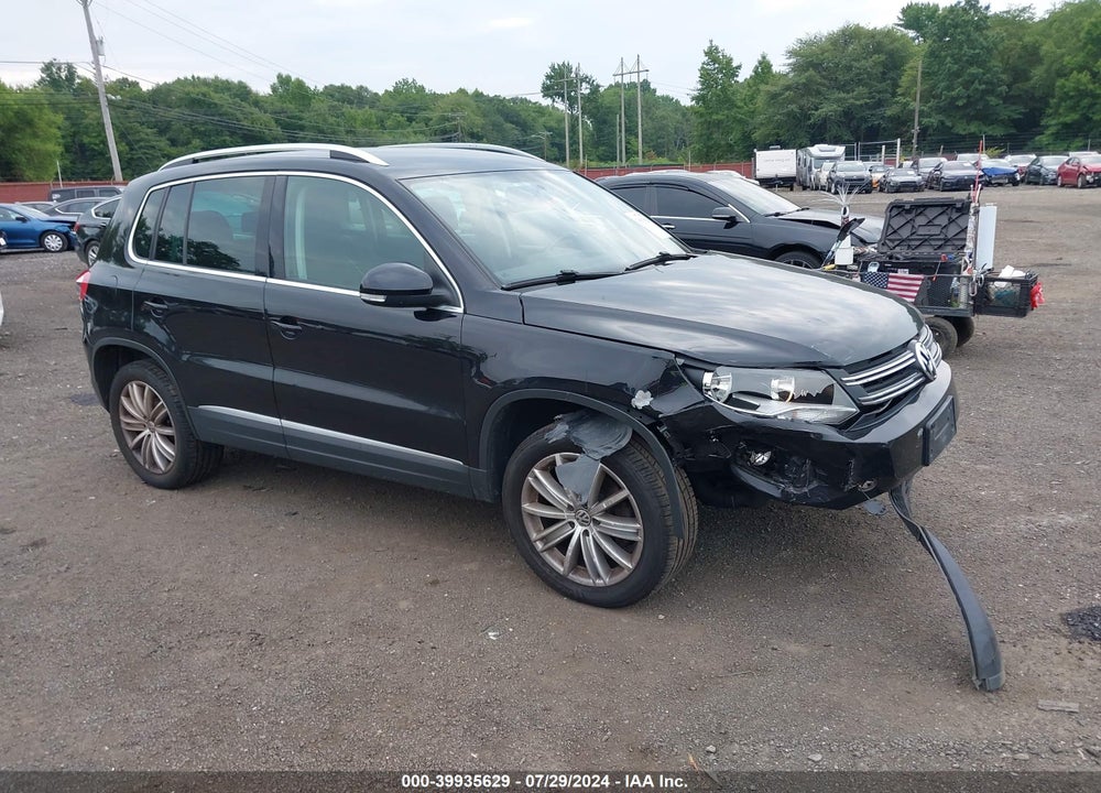 2013 VOLKSWAGEN TIGUAN SE VIN: WVGBV3AX4DW622834