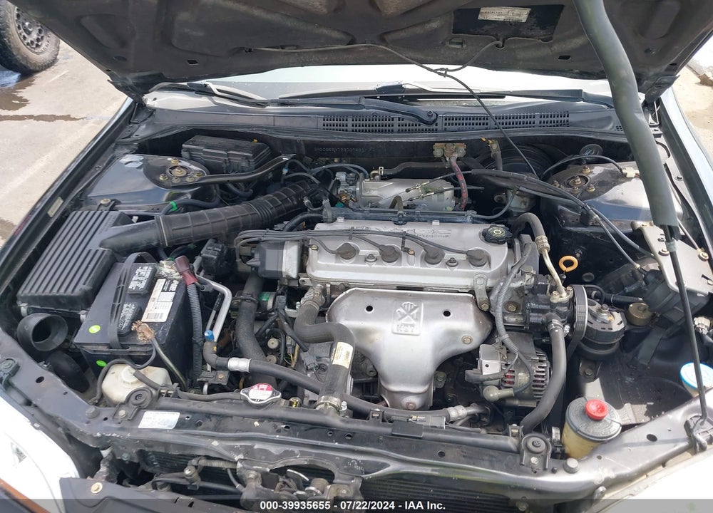 2002 HONDA ACCORD 2.3 LX VIN: 3HGCG56472G707421