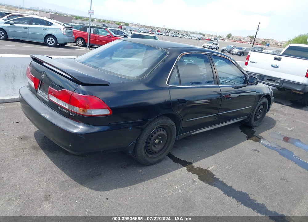 2002 HONDA ACCORD 2.3 LX VIN: 3HGCG56472G707421