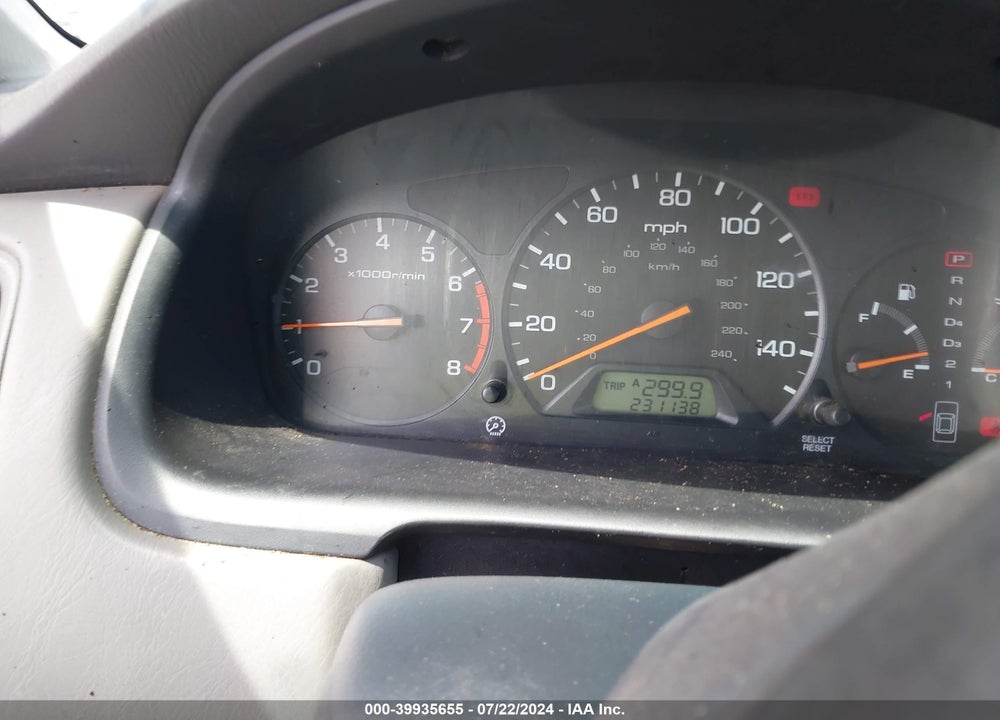 2002 HONDA ACCORD 2.3 LX VIN: 3HGCG56472G707421