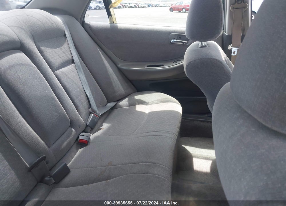 2002 HONDA ACCORD 2.3 LX VIN: 3HGCG56472G707421