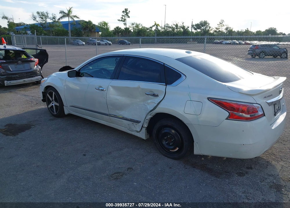 2015 NISSAN ALTIMA 2.5 S VIN: 1N4AL3AP2FC483190