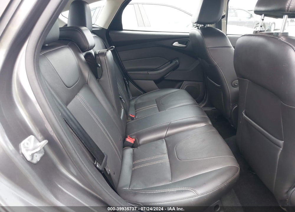 2014 FORD FOCUS SE VIN: 1FADP3K22EL148160