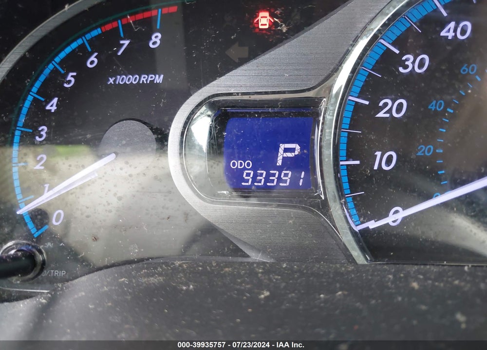 2013 TOYOTA SIENNA XLE V6 8 PASSENGER VIN: 5TDYK3DC2DS302511