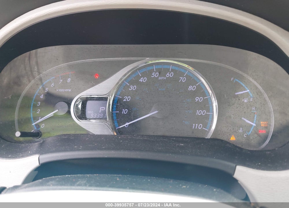 2013 TOYOTA SIENNA XLE V6 8 PASSENGER VIN: 5TDYK3DC2DS302511