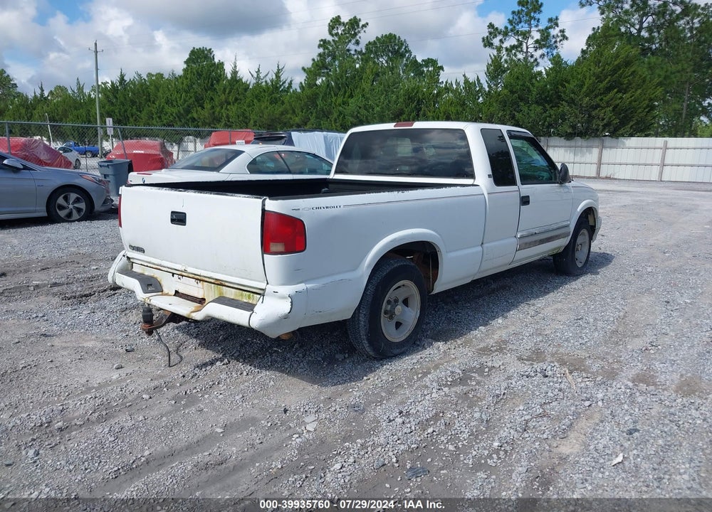 1996 CHEVROLET S TRUCK S10 VIN: 1GCCS19X1T8186232