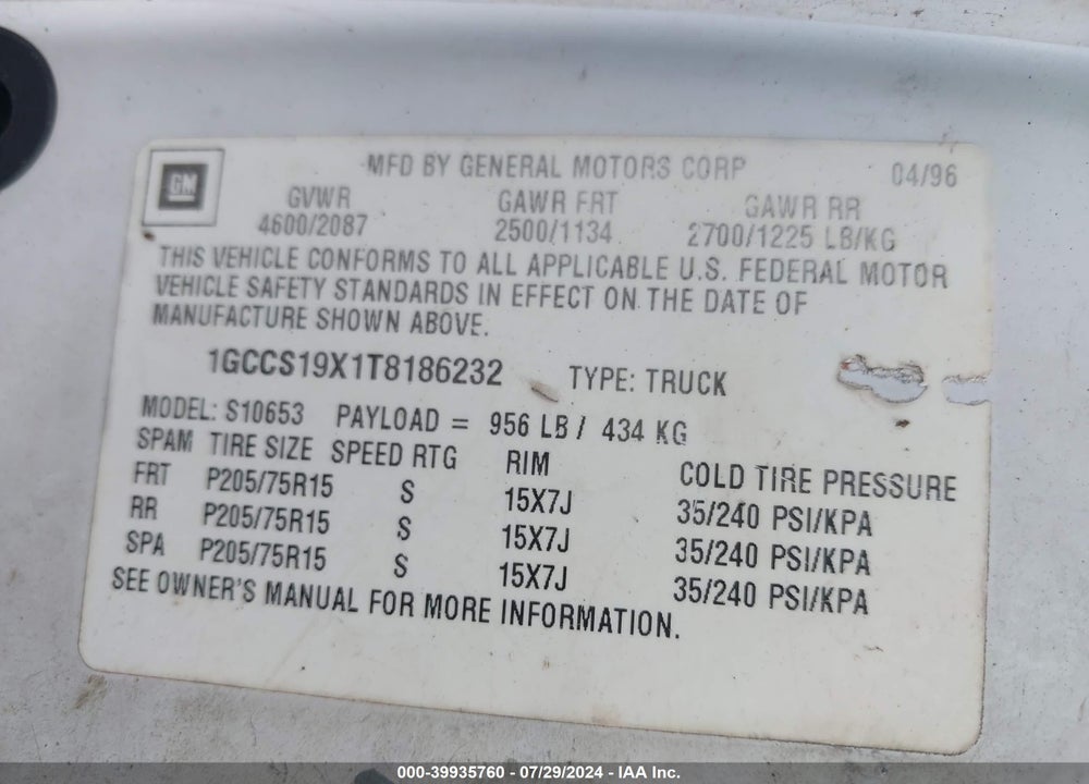 1996 CHEVROLET S TRUCK S10 VIN: 1GCCS19X1T8186232