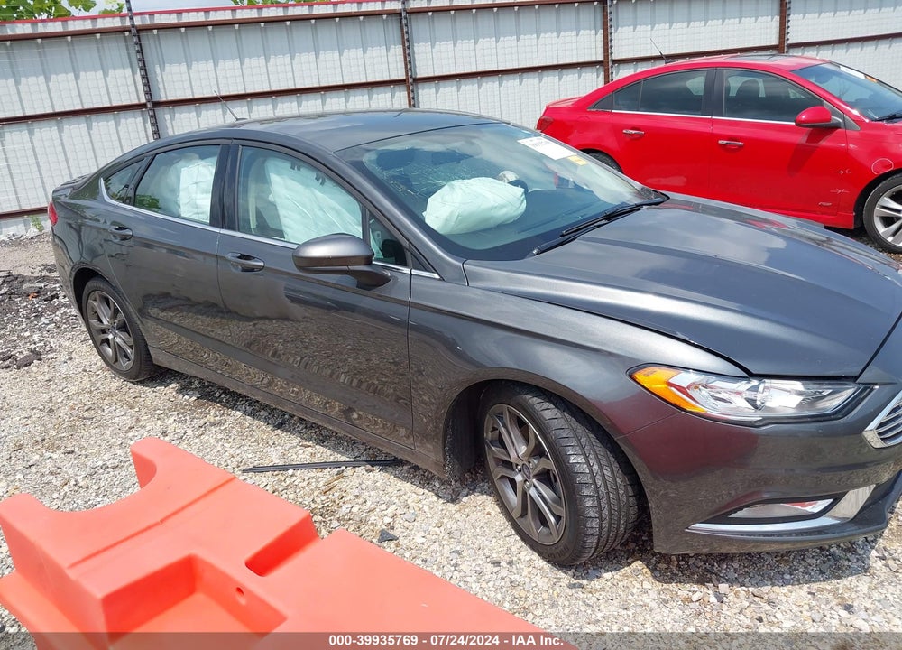 2017 FORD FUSION S VIN: 3FA6P0G70HR402613