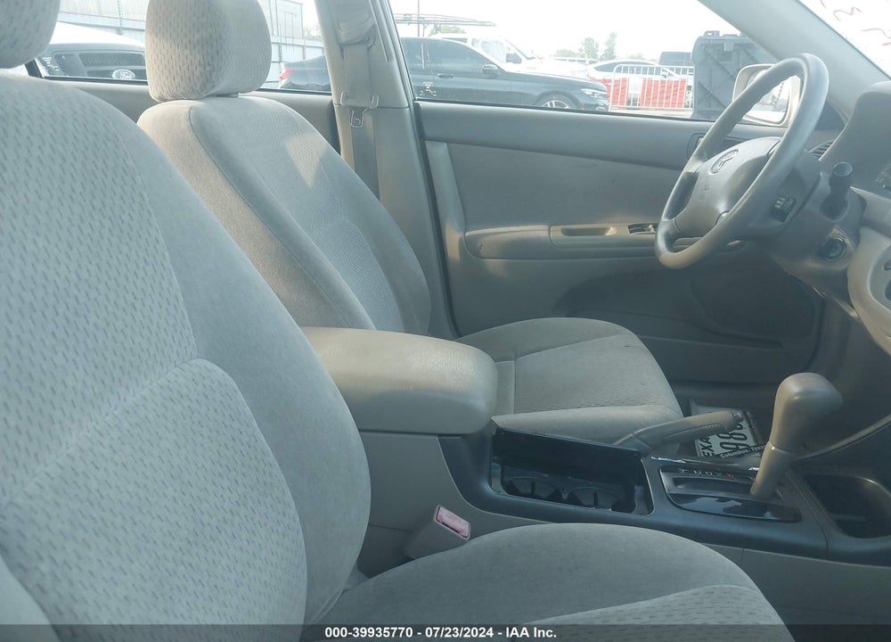 2003 TOYOTA CAMRY LE VIN: 4T1BE32K73U737392