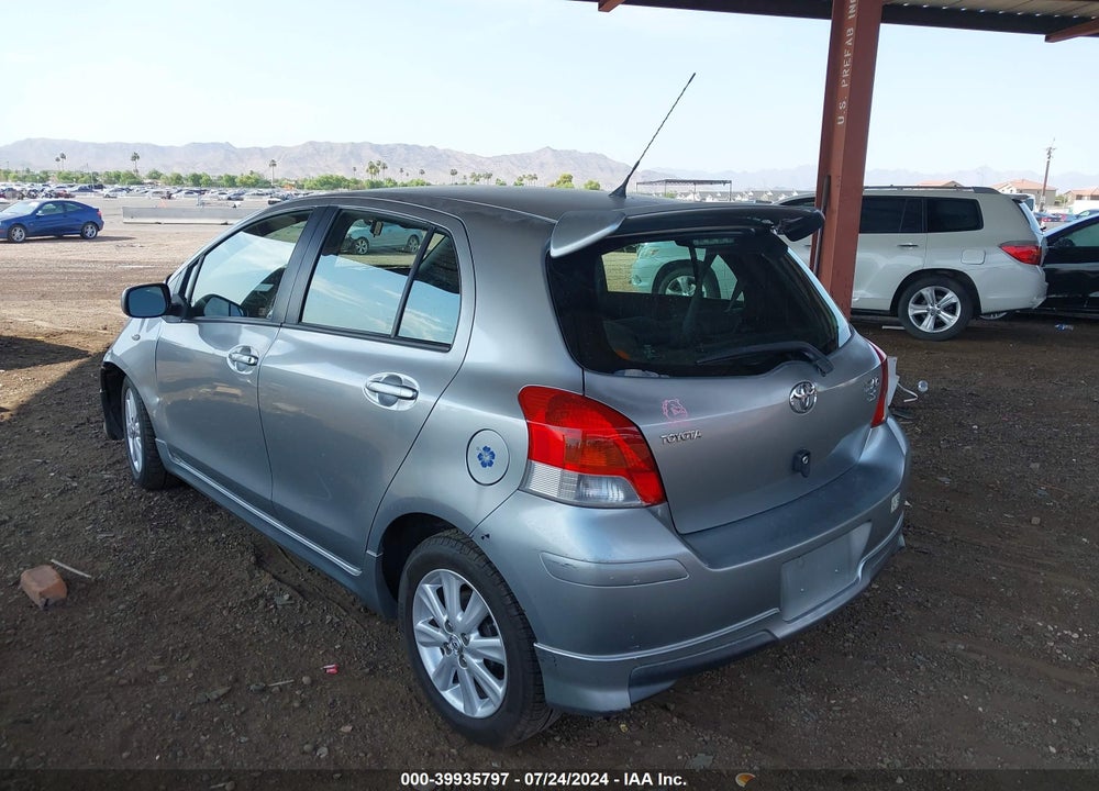 2011 TOYOTA YARIS VIN: JTDKT4K33B5327299