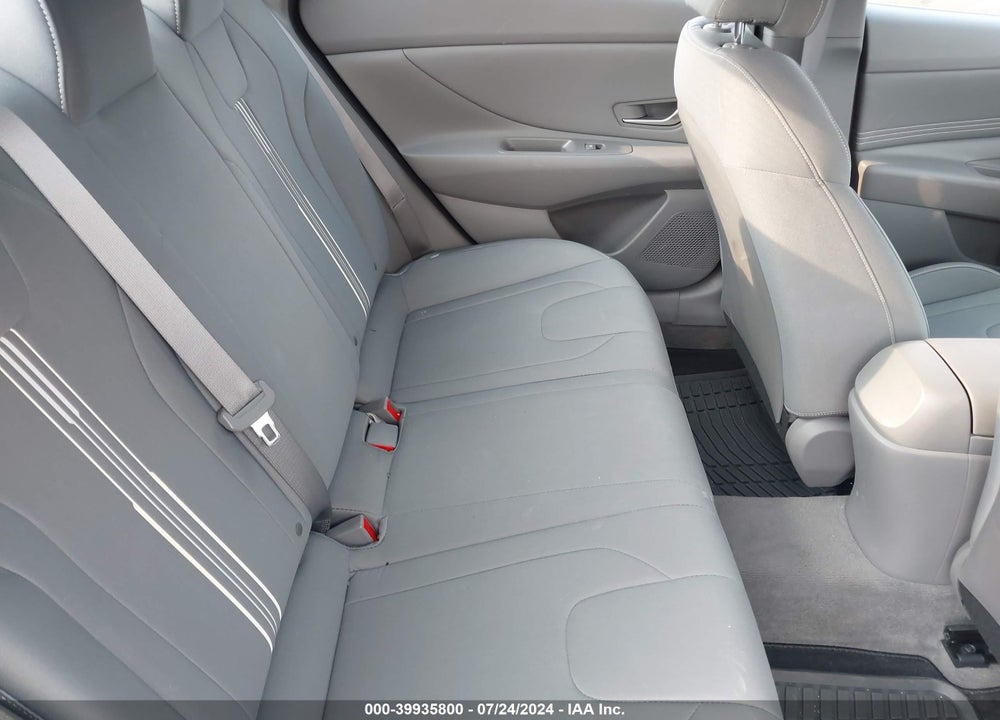 2023 HYUNDAI ELANTRA SEL VIN: 5NPLS4AG4PH109584