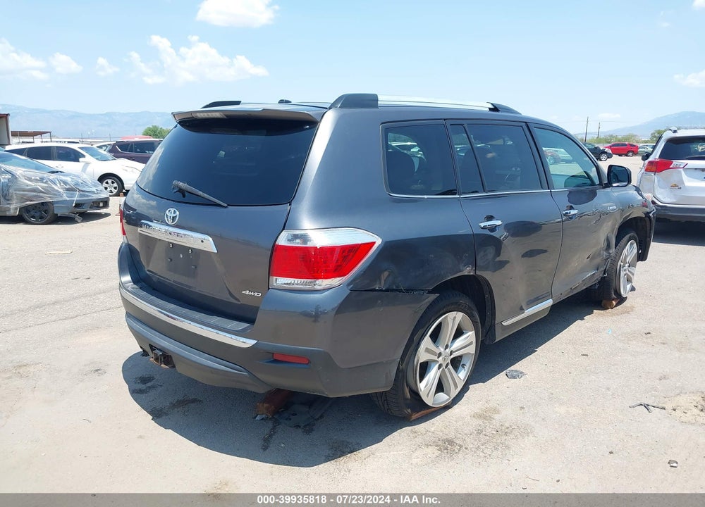 2013 TOYOTA HIGHLANDER LIMITED V6 VIN: 5TDDK3EH9DS275705