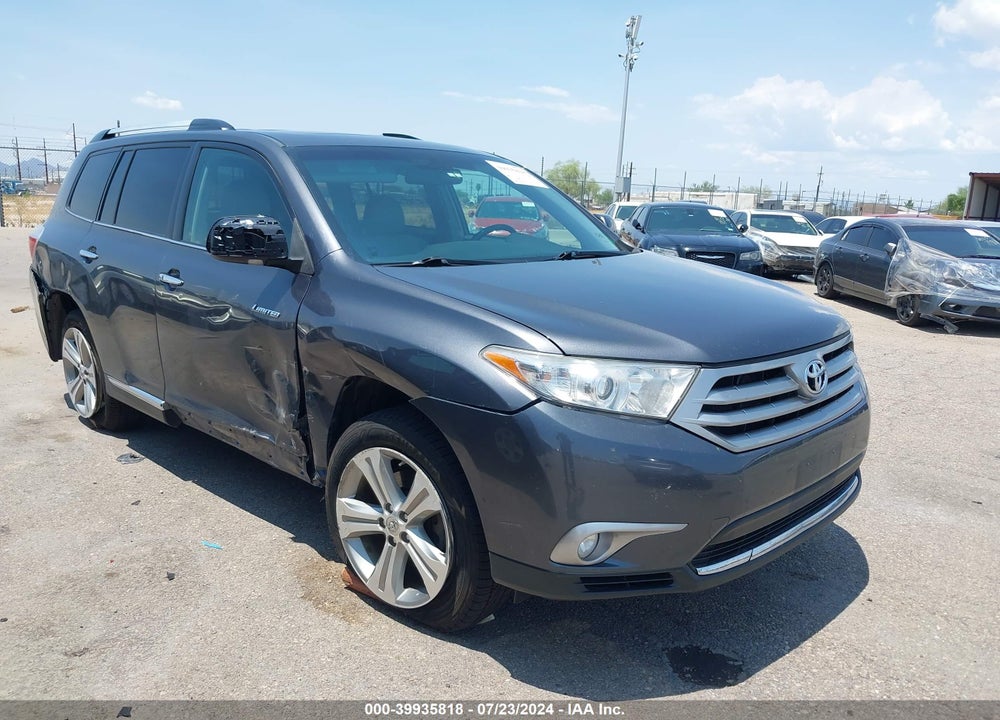 2013 TOYOTA HIGHLANDER LIMITED V6 VIN: 5TDDK3EH9DS275705