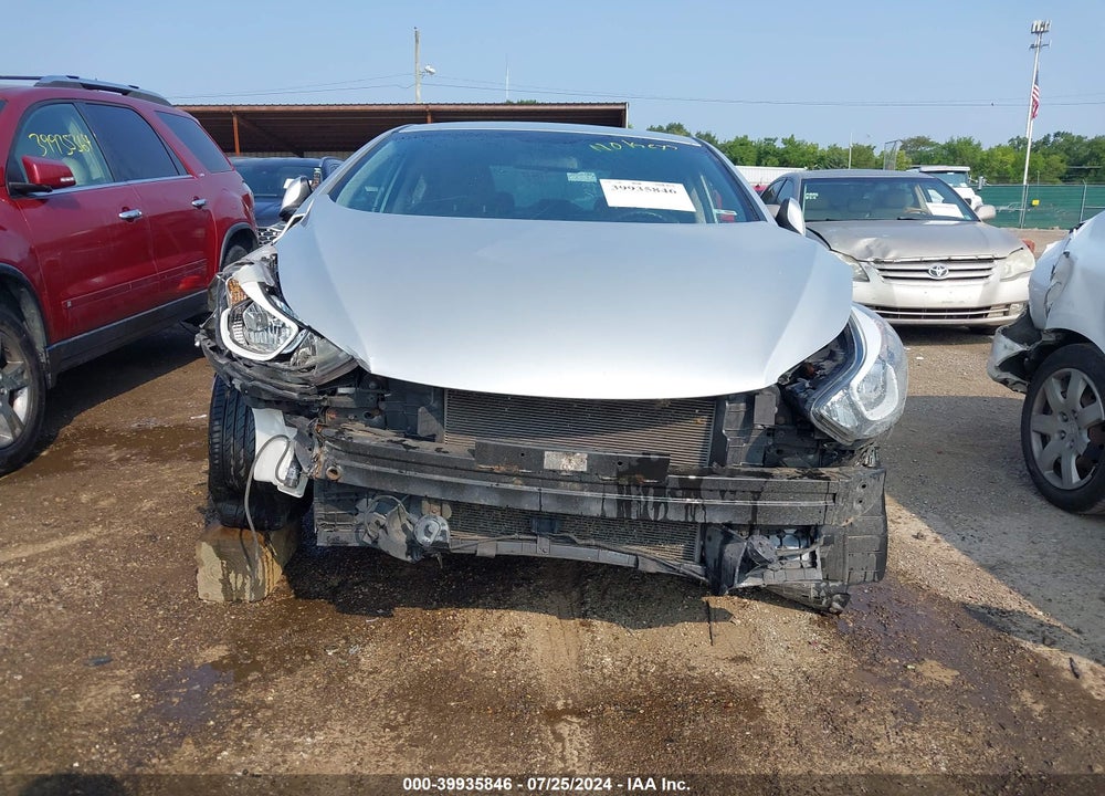 2014 HYUNDAI ELANTRA SE VIN: KMHDH4AEXEU075814