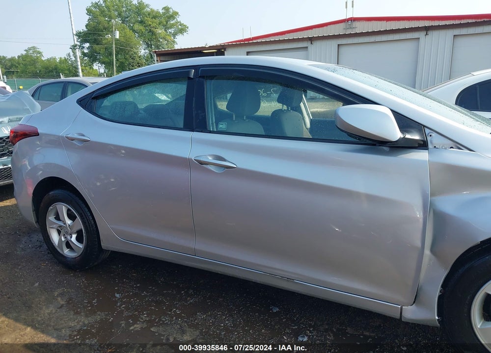 2014 HYUNDAI ELANTRA SE VIN: KMHDH4AEXEU075814