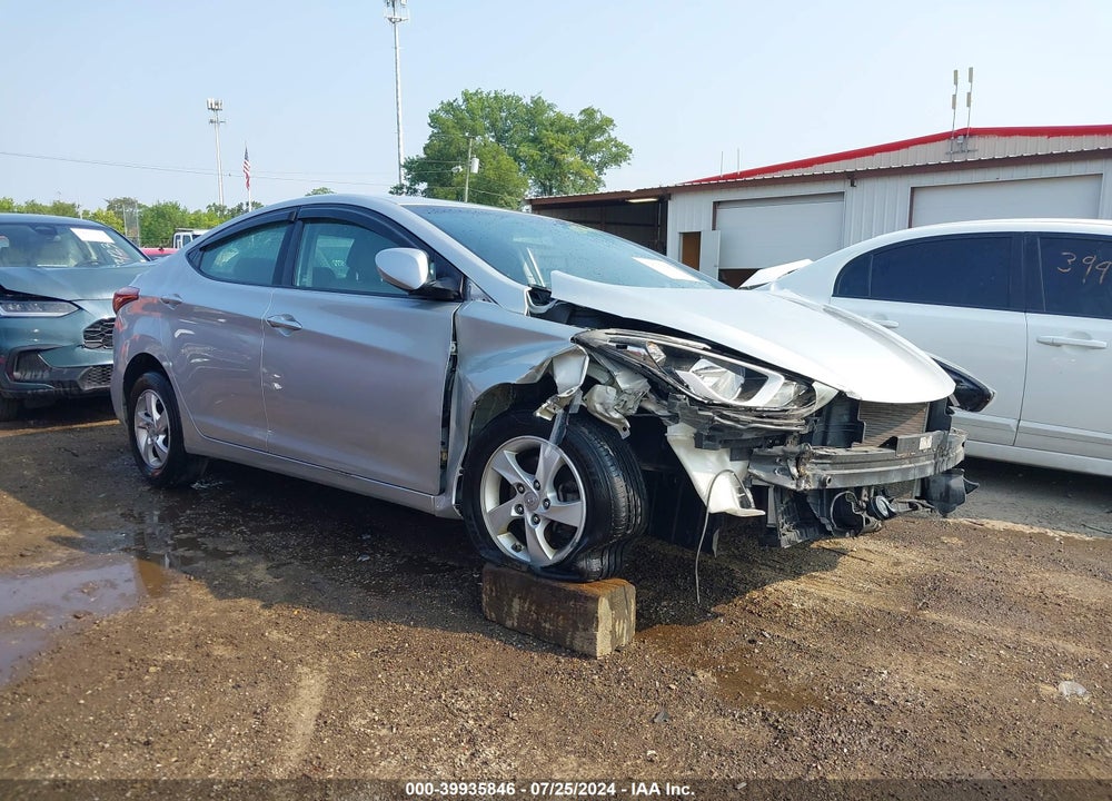 2014 HYUNDAI ELANTRA SE VIN: KMHDH4AEXEU075814