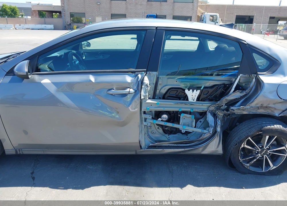 2023 KIA FORTE LXS VIN: 3KPF24AD7PE505354