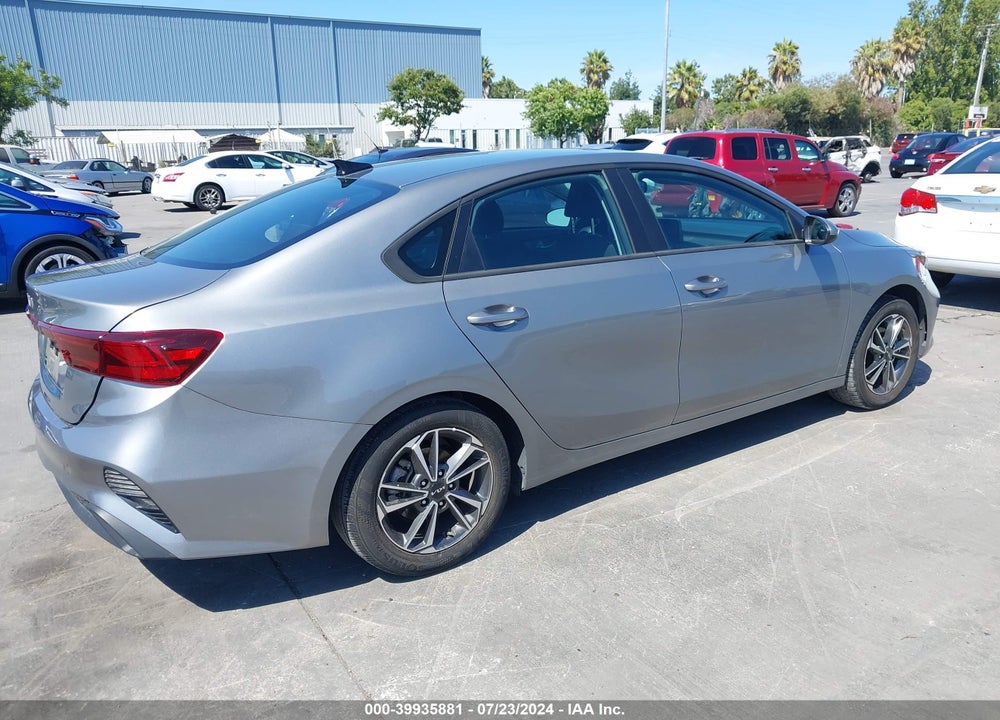 2023 KIA FORTE LXS VIN: 3KPF24AD7PE505354