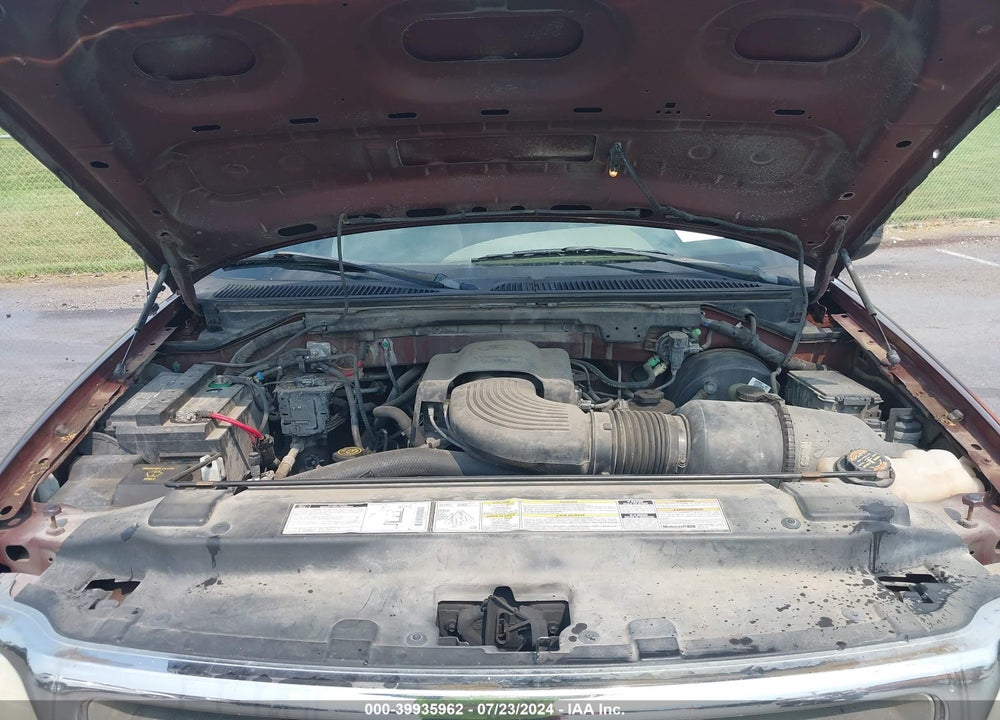 2000 FORD F-150 LARIAT/WORK SERIES/XL/XLT VIN: 1FTRX17W4YKA47079