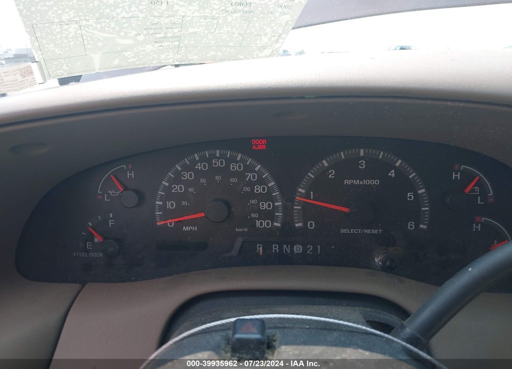 2000 FORD F-150 LARIAT/WORK SERIES/XL/XLT VIN: 1FTRX17W4YKA47079