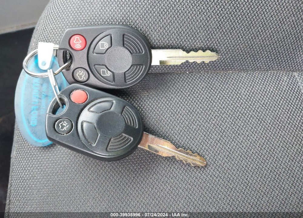 2010 FORD ESCAPE XLT VIN: 1FMCU9D76AKD41272