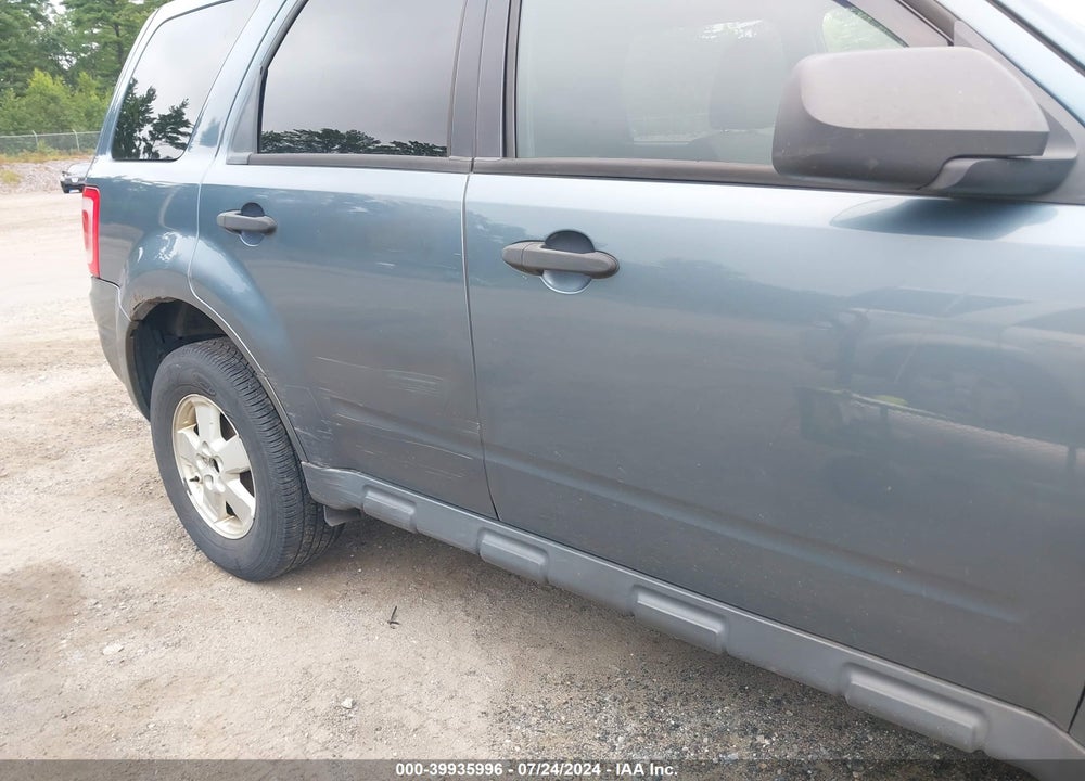 2010 FORD ESCAPE XLT VIN: 1FMCU9D76AKD41272