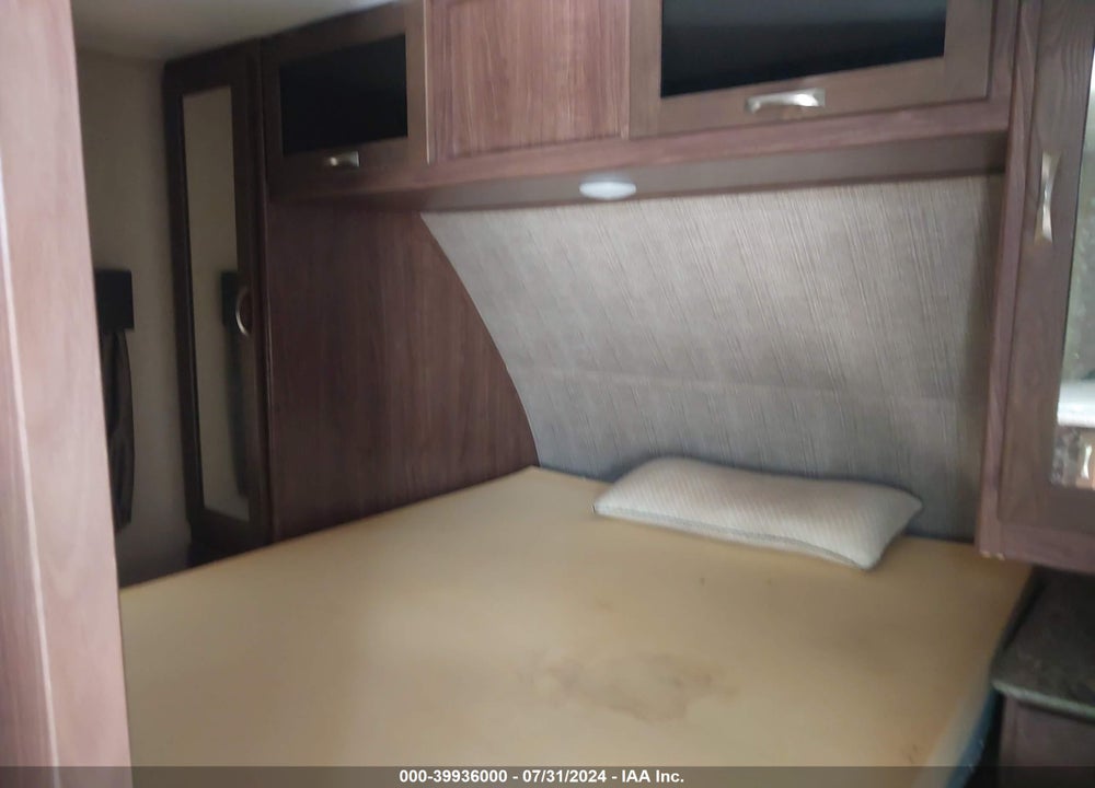 2018 COLEMAN DUT VIN: 4YDT30122JP932081