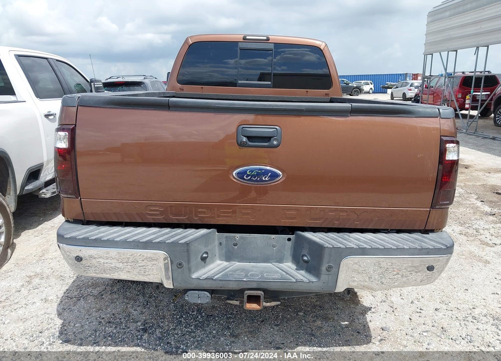 2011 FORD F-350 LARIAT VIN: 1FT8W3BT1BEB07820