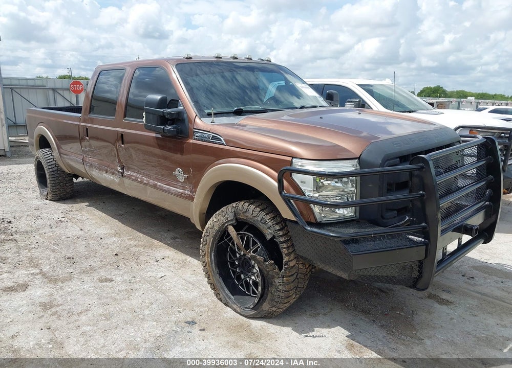 2011 FORD F-350 LARIAT VIN: 1FT8W3BT1BEB07820