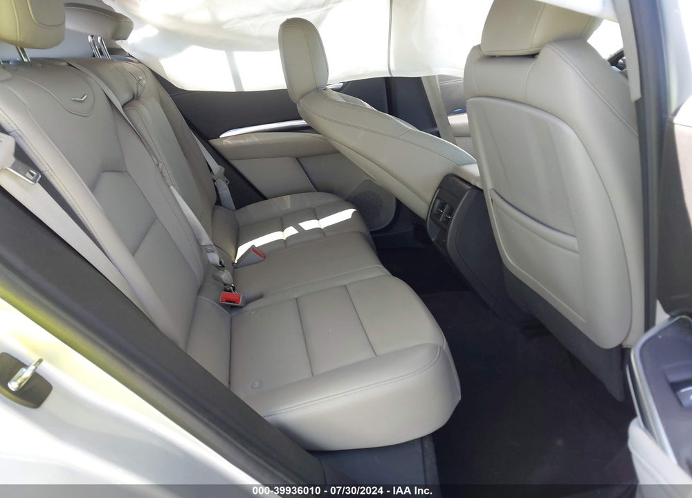 2019 CADILLAC XT4 LUXURY VIN: 1GYFZBR4XKF188604