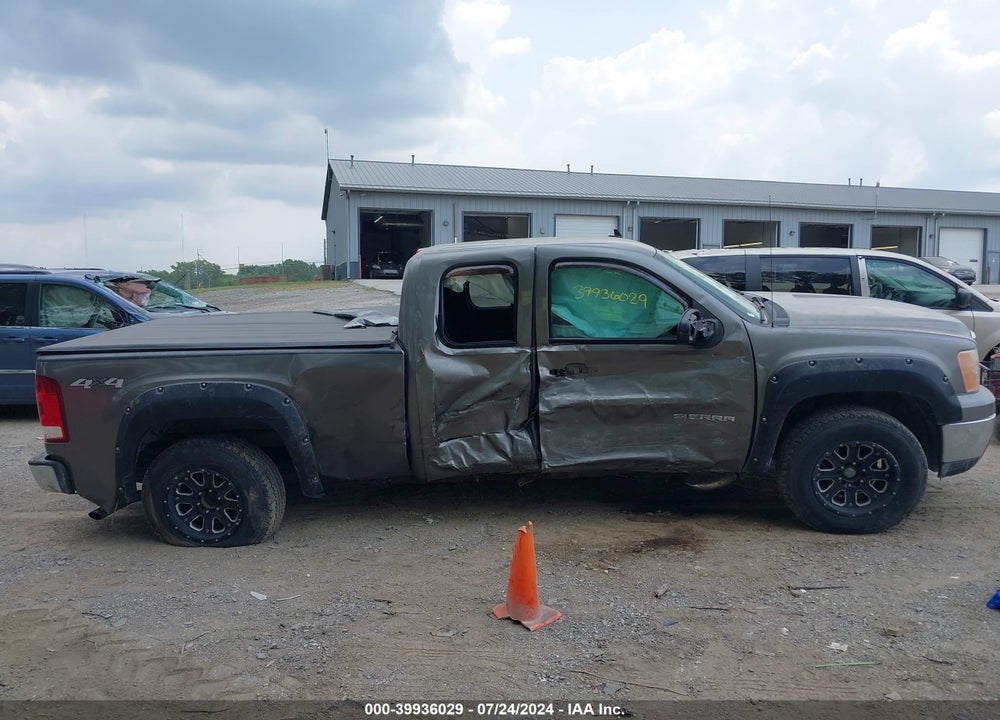 2013 GMC SIERRA 1500 SLE VIN: 1GTR2VE73DZ132627