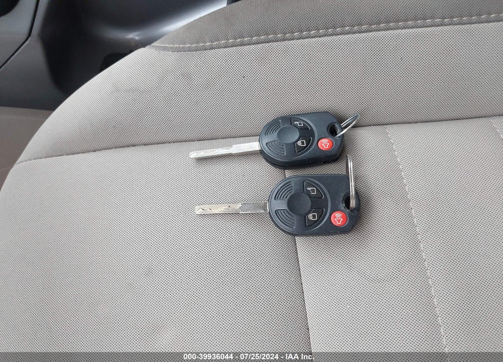 2015 FORD ESCAPE SE VIN: 1FMCU0GX4FUA68786
