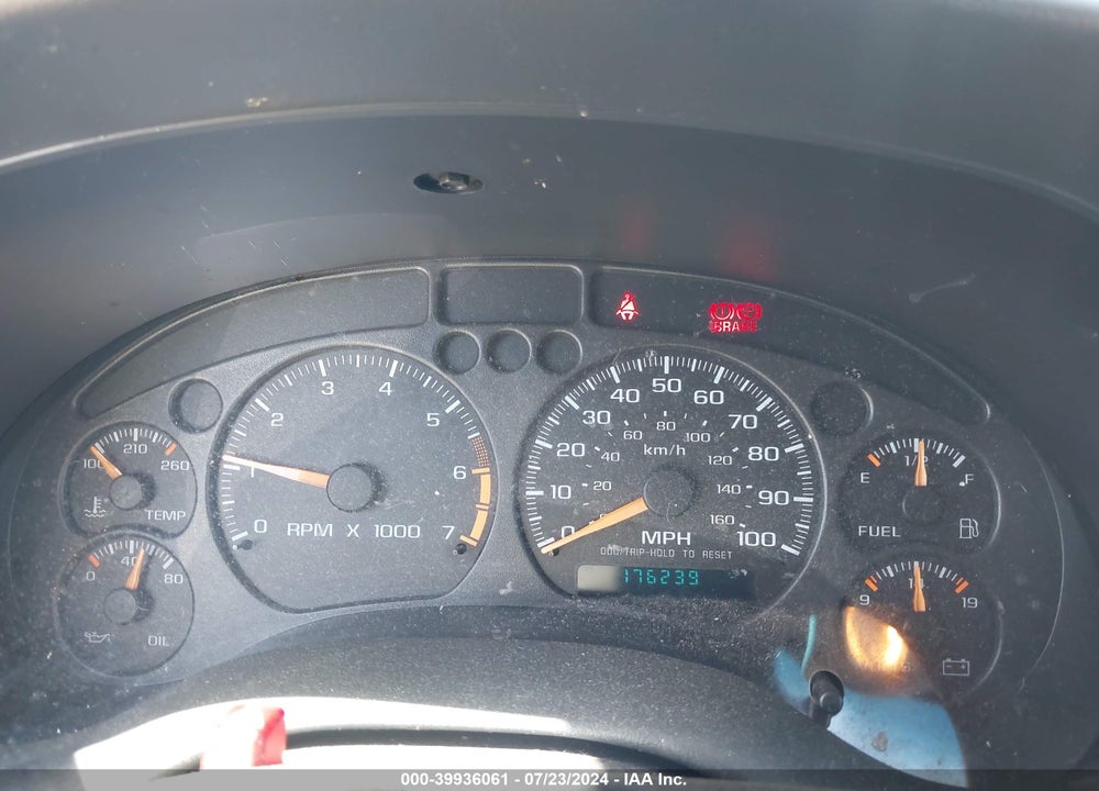 2003 CHEVROLET S-10 LS VIN: 1GCCS14H138241438