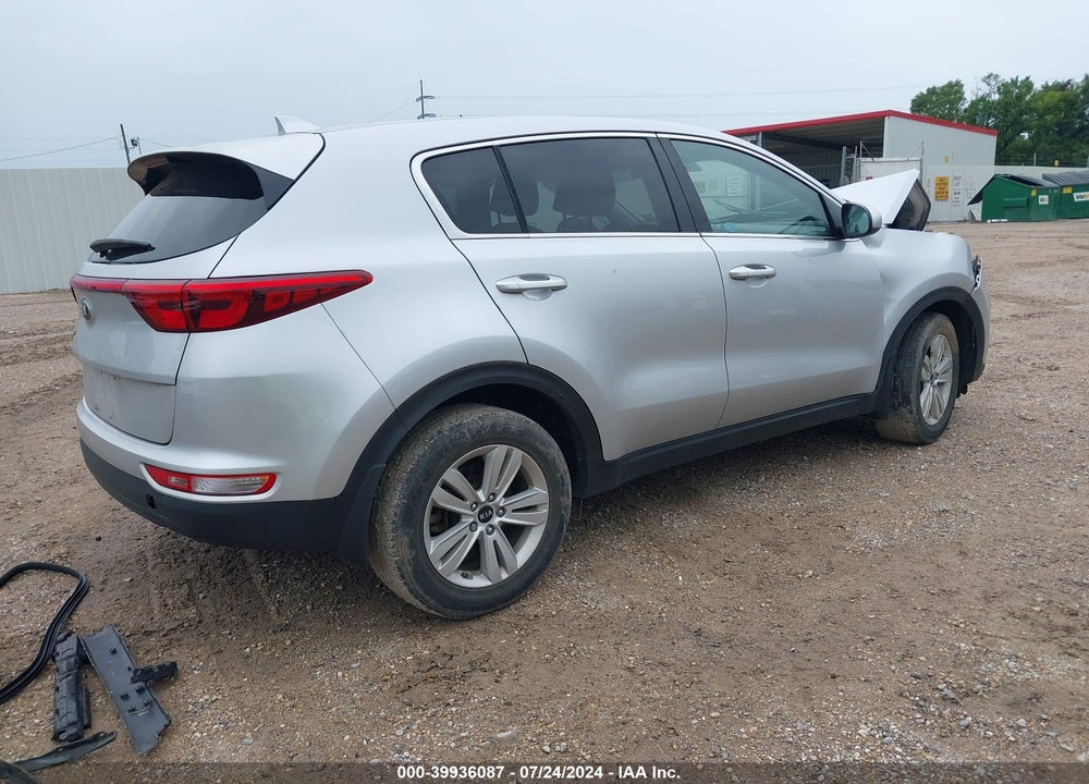 2019 KIA SPORTAGE LX VIN: KNDPM3AC6K7622898