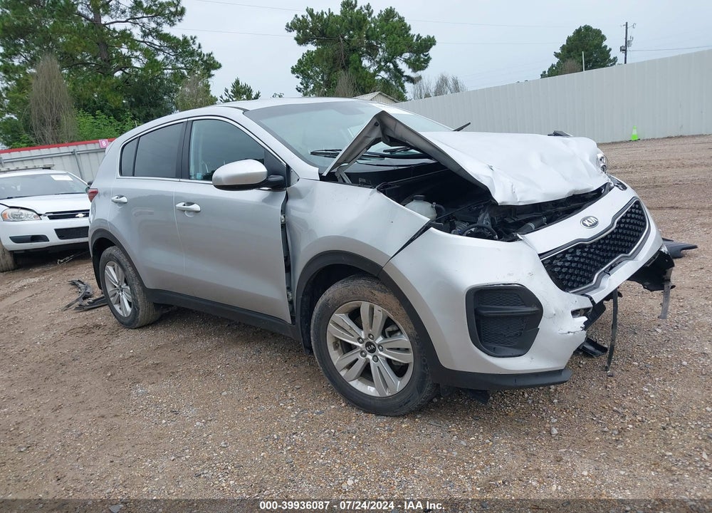 2019 KIA SPORTAGE LX VIN: KNDPM3AC6K7622898